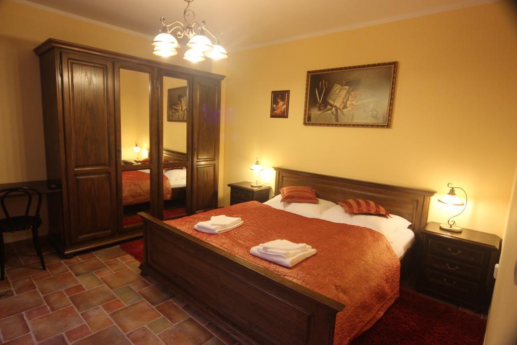 Hotel Pelikán Třeboň Szoba fotó