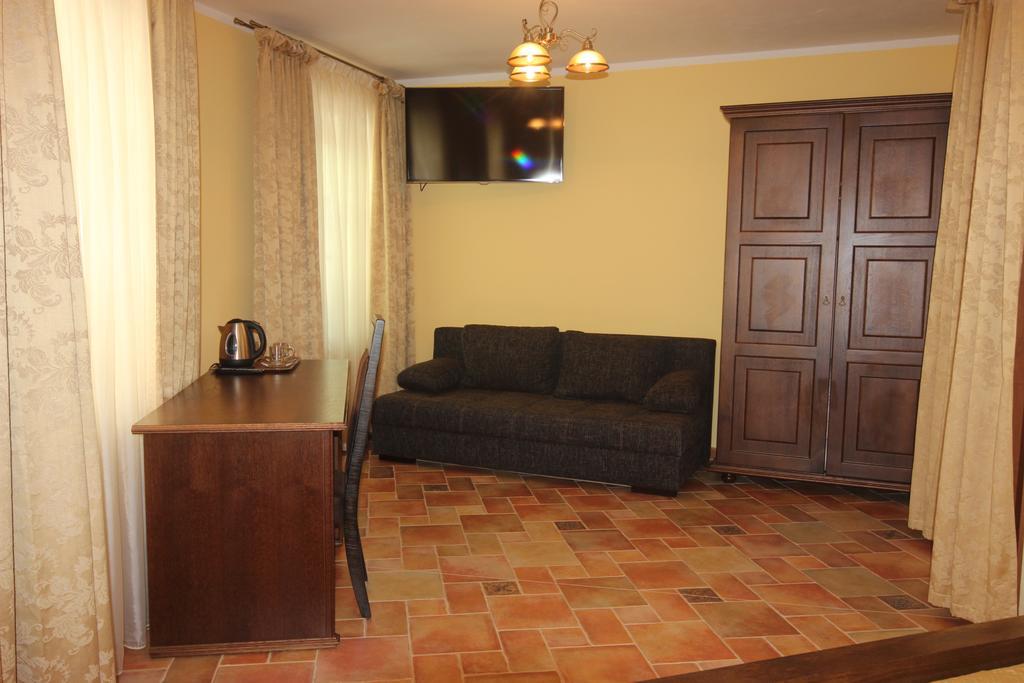 Hotel Pelikán Třeboň Szoba fotó