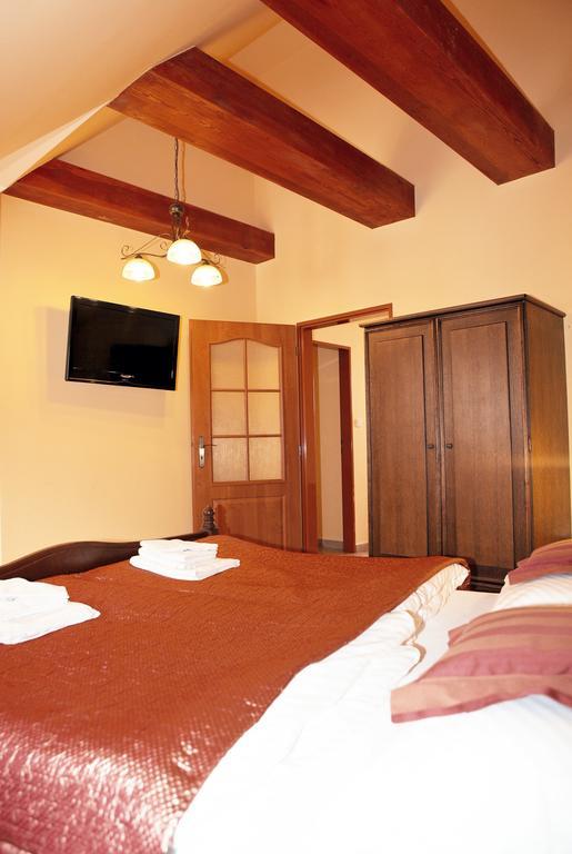 Hotel Pelikán Třeboň Szoba fotó