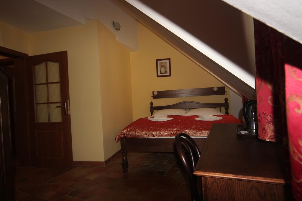 Hotel Pelikán Třeboň Kültér fotó